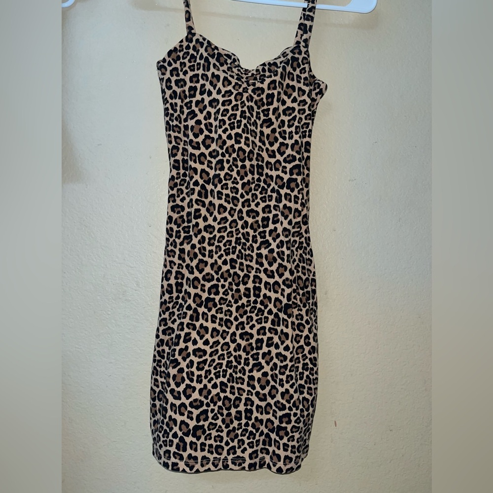 Leapard bodycon midi dress